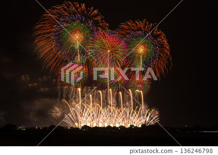 秋季煙火：頓河煙火節 136246798