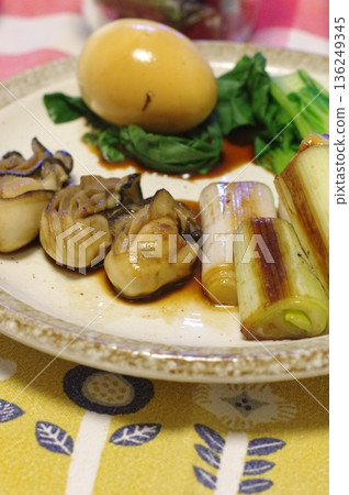 Oysters are so nutritious that they are called baked milk of the sea. Oysters are so nutritious that they are called baked milk of the sea. 136249345