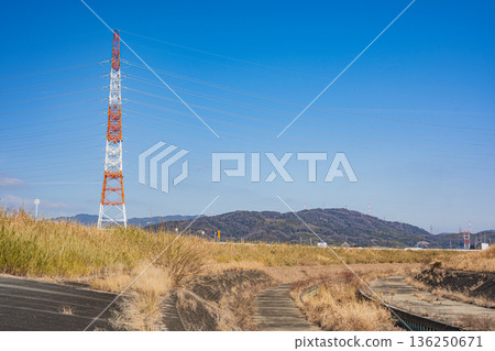 Steel tower seen from Hinoo River, Takatsuki City, Osaka Prefecture 136250671
