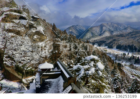 Winter view from Godaido Hall at Yamadera Temple (Yamagata City, Yamagata Prefecture) Winter view from Godaido Hall at Yamadera Temple (Yamagata City, Yamagata Prefecture) 136253199