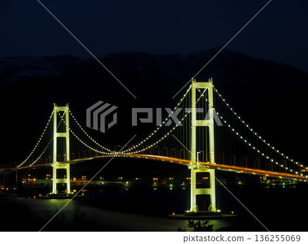 燈火輝煌的室蘭白鳥橋 燈火輝煌的室蘭白鳥橋 136255069