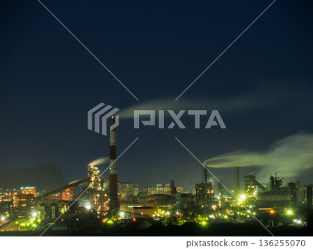 Factory night view with smoke billowing Factory night view with smoke billowing 136255070