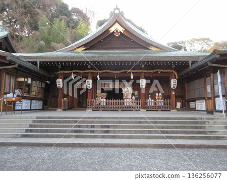 廣島縣廣島市！比治山神社的參拜殿 136256077