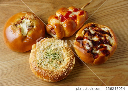 Cooked bread, sweet bread Cooked bread, sweet bread 136257054