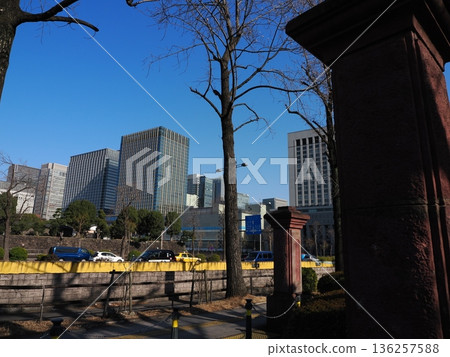 日比谷公園入口大門柱 136257588