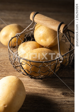 potatoes 136260904