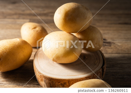 potatoes potatoes 136260911