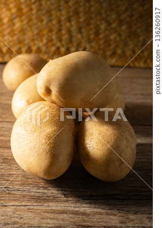 potatoes potatoes 136260917