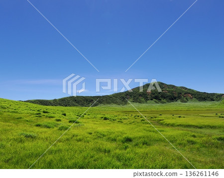 Kusasenrigahama Beach (Aso City, Kumamoto Prefecture) 136261146