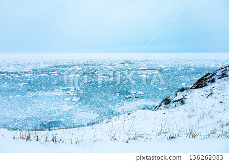 Drift ice scenery in the Sea of Okhotsk seen from Cape Notoro in Abashiri, Hokkaido in mid-winter Drift ice scenery in the Sea of Okhotsk seen from Cape Notoro in Abashiri, Hokkaido in mid-winter 136262083