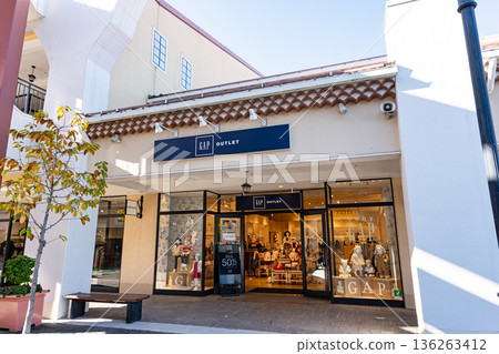 Gap Outlet 三井奧特萊斯購物城 多摩南大澤店，東京都八王子市南大澤店 136263412