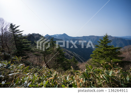 Climbing Mount Ishizuchi, Ehime Prefecture Climbing Mount Ishizuchi, Ehime Prefecture 136264911