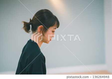 dancing, female, females 136264948