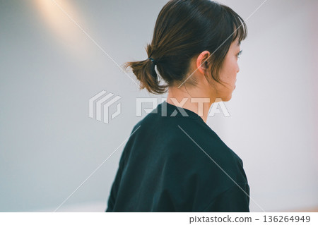 dancing, female, females 136264949
