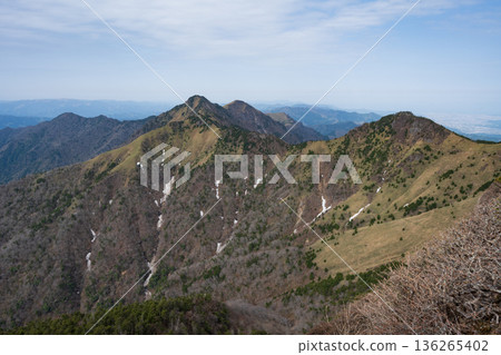 Climbing Mount Ishizuchi, Ehime Prefecture Climbing Mount Ishizuchi, Ehime Prefecture 136265402