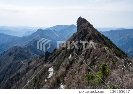 Climbing Mount Ishizuchi, Ehime Prefecture Climbing Mount Ishizuchi, Ehime Prefecture 136265637