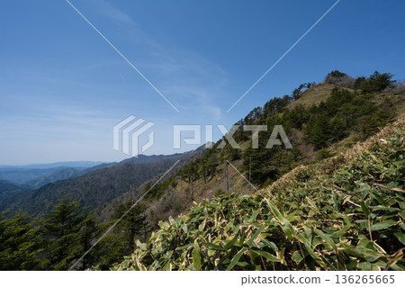 Climbing Mount Ishizuchi, Ehime Prefecture Climbing Mount Ishizuchi, Ehime Prefecture 136265665