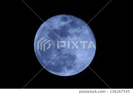 Full moon in the night sky Full moon in the night sky 136267545