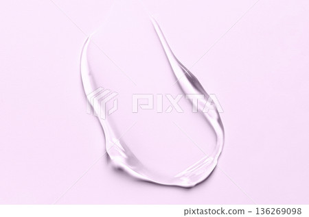 A sample of a moisturizing cosmetic product for the body. Gel or cream or serum for the skin. 136269098