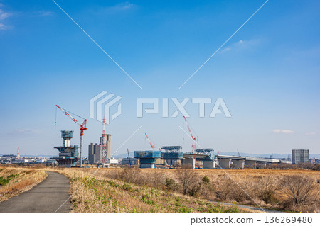 淀川右岸河床風光,新名神高速公路建中,大阪府高槻市、枚方市 淀川右岸河床風光,新名神高速公路建中,大阪府高槻市、枚方市 136269480