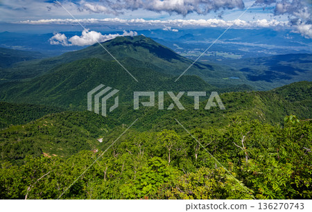 Mount Kurohime seen from Mount Takatsuma Mount Kurohime seen from Mount Takatsuma 136270743