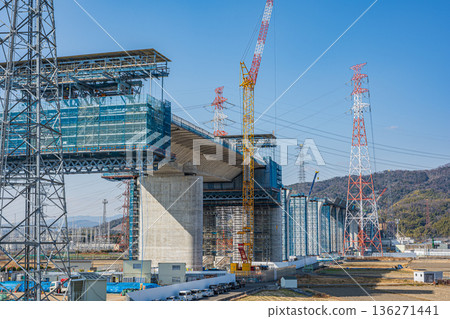 Shin-Meishin Expressway Construction Work, Takatsuki City, Osaka Prefecture Shin-Meishin Expressway Construction Work, Takatsuki City, Osaka Prefecture 136271441