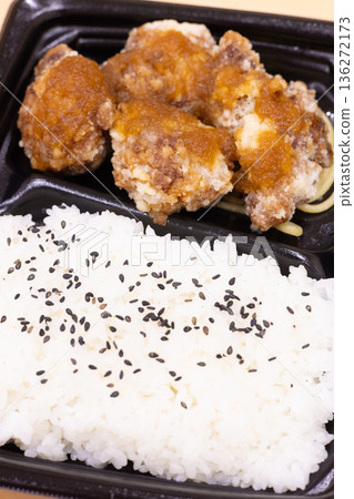 Delicious deep-fried chicken bento with grated daikon radish and ponzu sauce Delicious deep-fried chicken bento with grated daikon radish and ponzu sauce 136272173