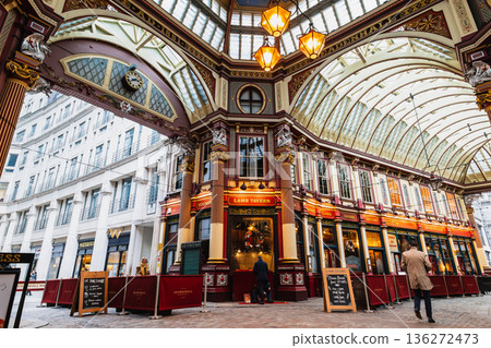 利德賀市場，倫敦最古老的市場之一 136272473