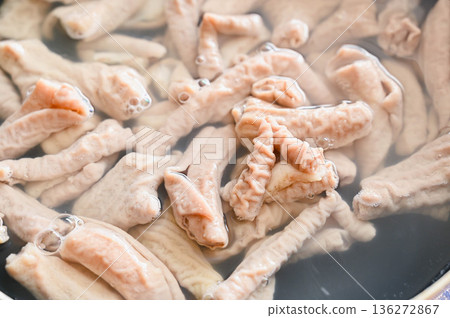 Pre-boiled pork offal Pre-boiled pork offal 136272867