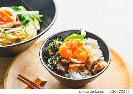 Homemade char siu rice bowl 136272901