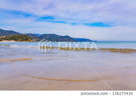(靜岡縣)伊豆白濱海灘,海灘,冬季 (靜岡縣)伊豆白濱海灘,海灘,冬季 136273416