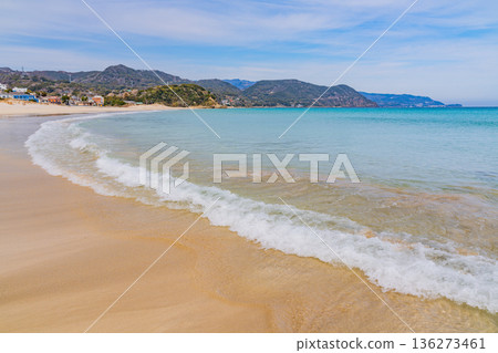 (Shizuoka Prefecture) Izu Shirahama Beach, Beach, Winter (Shizuoka Prefecture) Izu Shirahama Beach, Beach, Winter 136273461