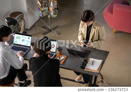 Bird's-eye view team analysis 136273723