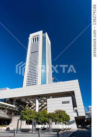新國立劇場歌宮、東京歌劇城以及廣闊的藍天,東京澀谷區本町 新國立劇場歌宮、東京歌劇城以及廣闊的藍天,東京澀谷區本町 136274188