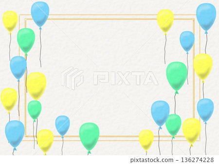 三種顏色的氣球：淺藍色、黃色、綠色和黃色 136274228