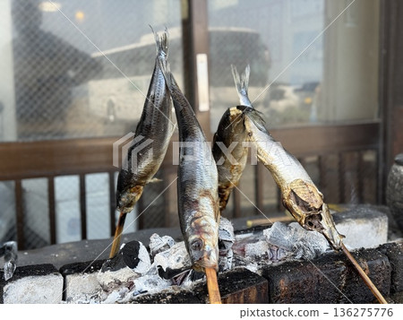 Grilled herring 136275776