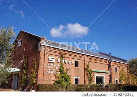 S BRICK, Sumoto City, Hyogo Prefecture 136276332