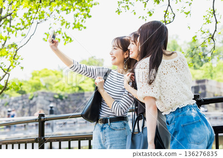 Girls' trip, women taking selfies, tourist spots Girls' trip, women taking selfies, tourist spots 136276835