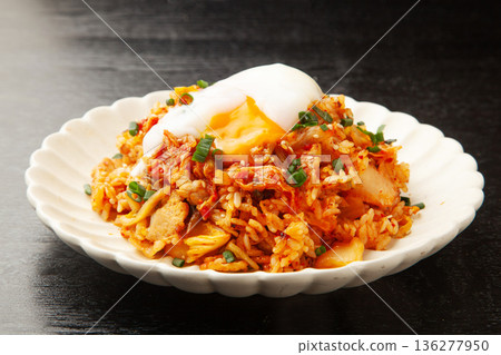 豬肉泡菜炒飯 136277950