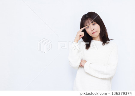 Worried, woman, lady Worried, woman, lady 136279374