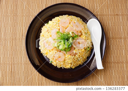 中式蝦仁炒飯 136283377
