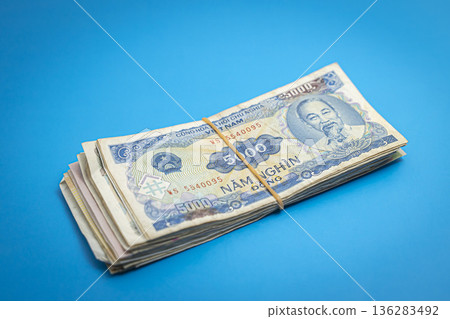 越南貨幣:越南盾(越南盾) 越南貨幣:越南盾(越南盾) 136283492