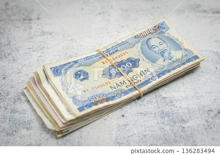 越南貨幣:越南盾(越南盾) 越南貨幣:越南盾(越南盾) 136283494