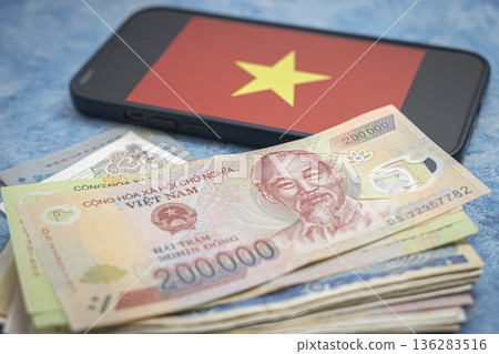 Vietnamese currency: Dong (Vietnamese Dong) Vietnamese currency: Dong (Vietnamese Dong) 136283516