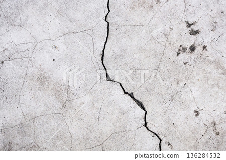 Grunge cracked concrete wall texture abstract background Grunge cracked concrete wall texture abstract background 136284532