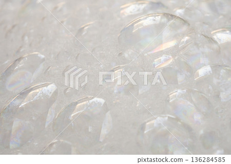 Abstract white soap foam bubbles texture background 136284585