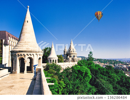 Spectacular view of Budapest's Fisherman's Bastion 136286484
