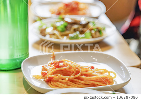 意大利餐廳意大利面午餐 意大利餐廳意大利面午餐 136287080
