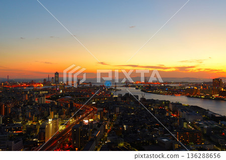 從大阪灣藝術酒店塔樓看到的夜景 136288656