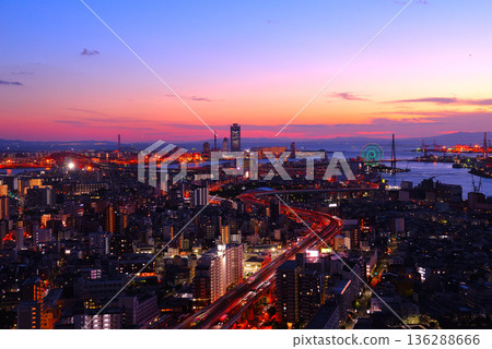 從大阪灣藝術酒店塔樓看到的夜景 136288666